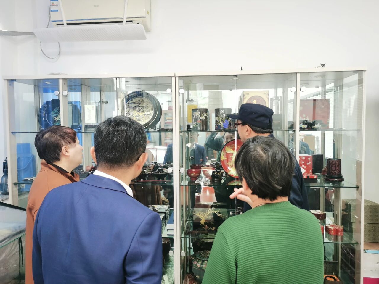 万紫大师工作室